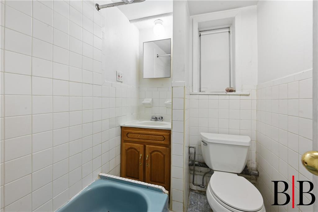 324 East 52nd Street East Flatbush Brooklyn NY 11203