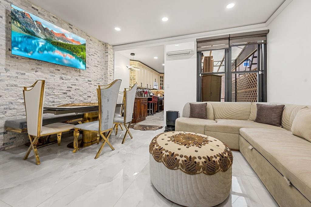 1075 Bay Ridge Parkway Bensonhurst Brooklyn NY 11228