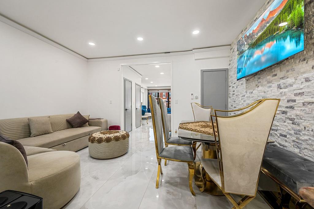 1075 Bay Ridge Parkway Bensonhurst Brooklyn NY 11228