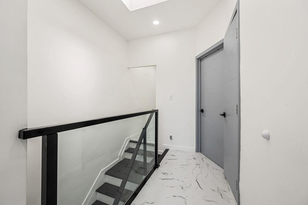 1075 Bay Ridge Parkway Bensonhurst Brooklyn NY 11228