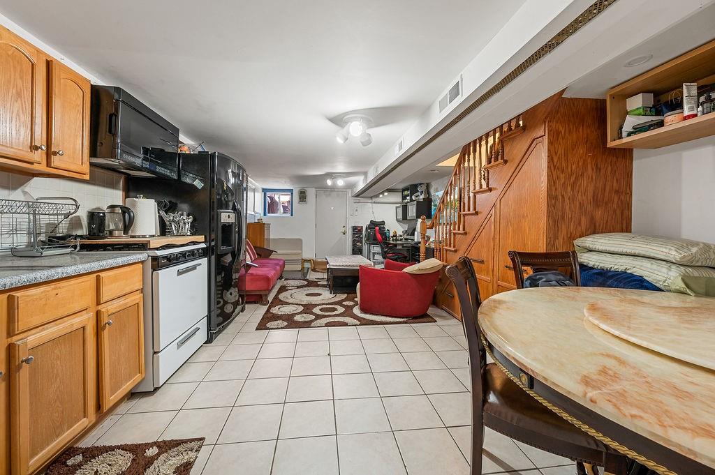 1075 Bay Ridge Parkway Bensonhurst Brooklyn NY 11228