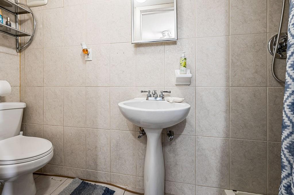 1075 Bay Ridge Parkway Bensonhurst Brooklyn NY 11228