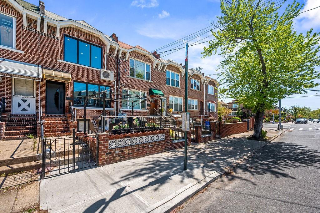 1075 Bay Ridge Parkway Bensonhurst Brooklyn NY 11228