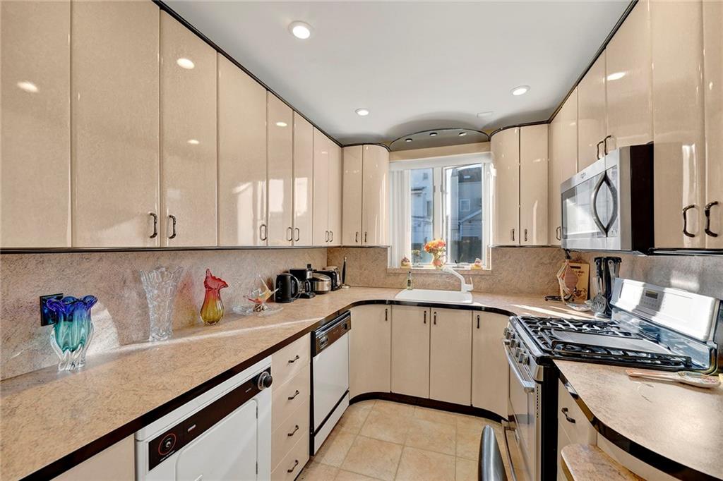 138 Bay 11th Street Bensonhurst Brooklyn NY 11228