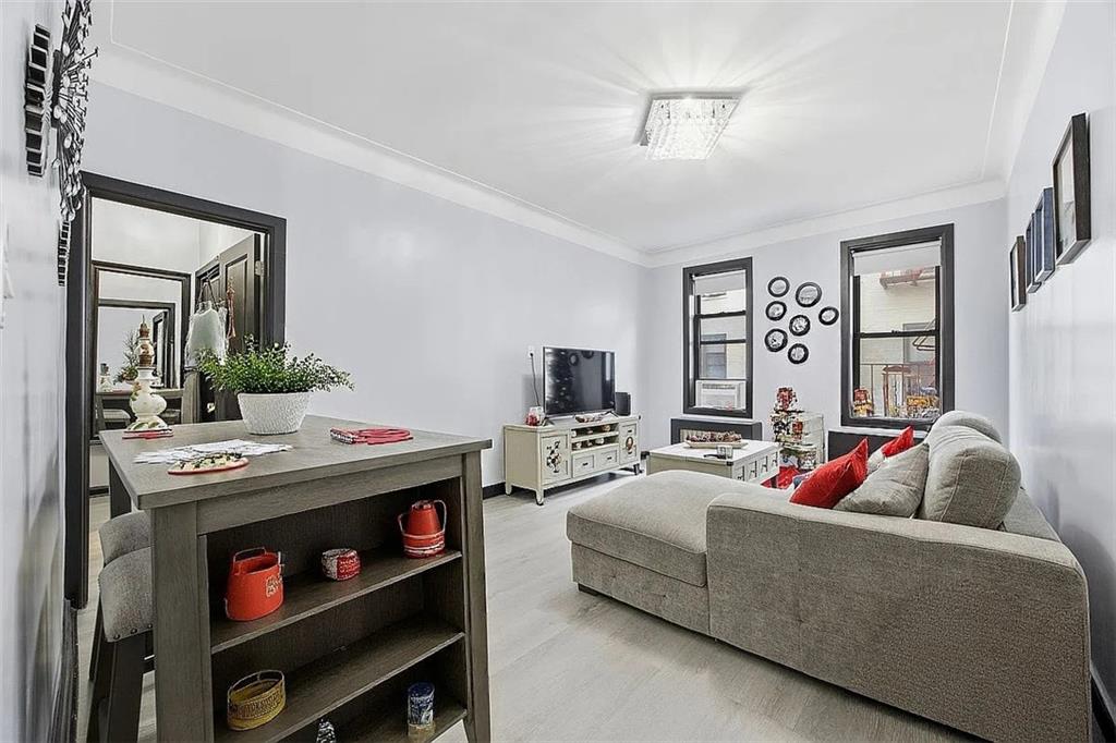 8735 Bay Parkway Bensonhurst Brooklyn NY 11214