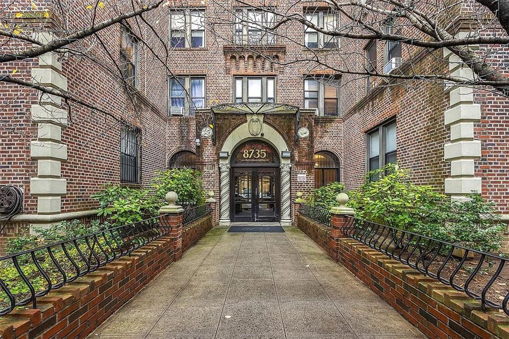8735 Bay Parkway Bensonhurst Brooklyn NY 11214