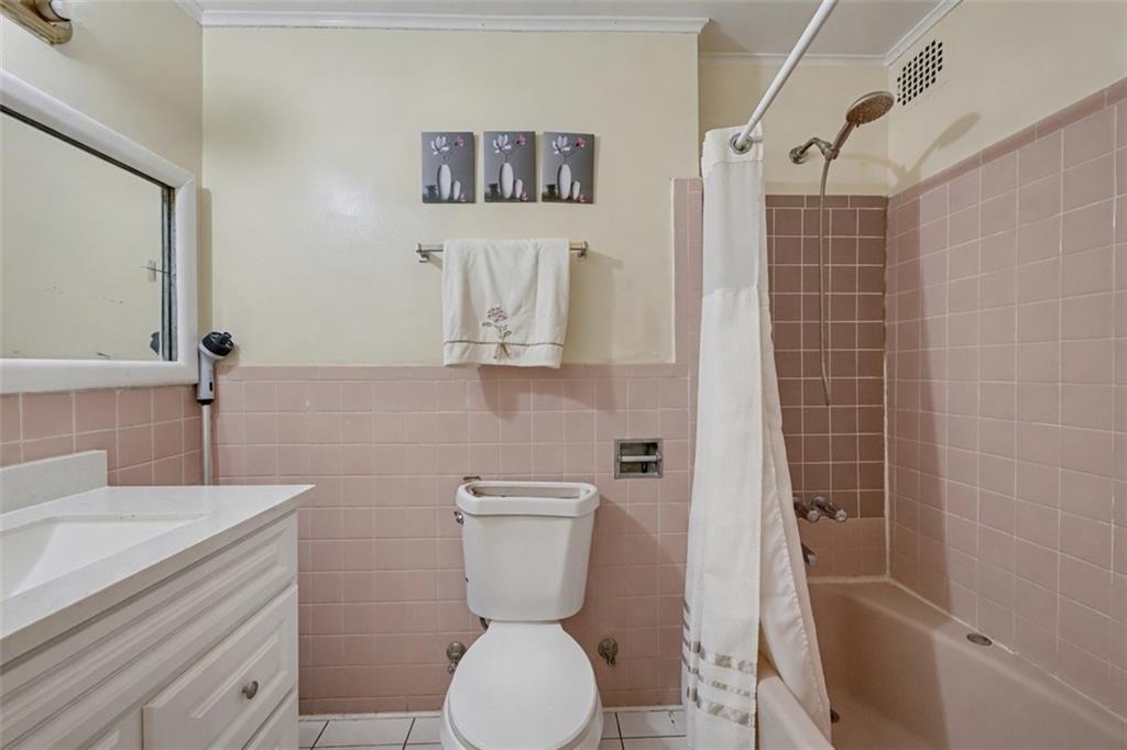 1222 East 83rd Street Canarsie Brooklyn NY 11236