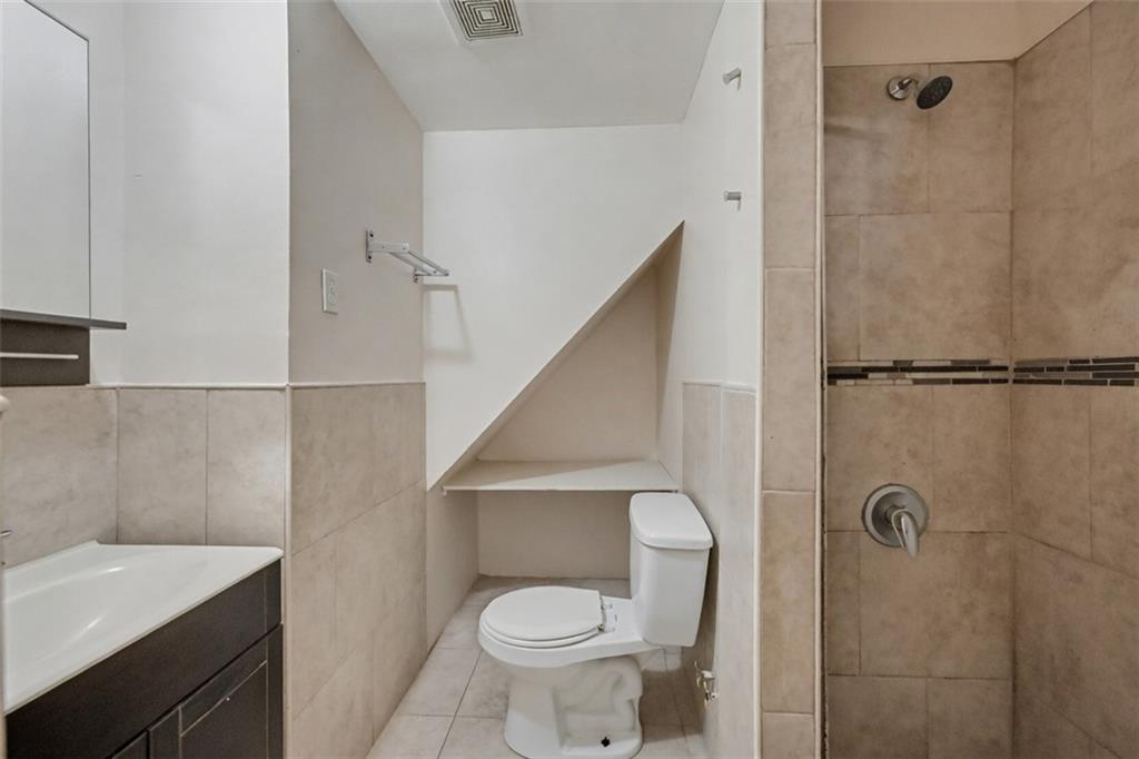 1222 East 83rd Street Canarsie Brooklyn NY 11236