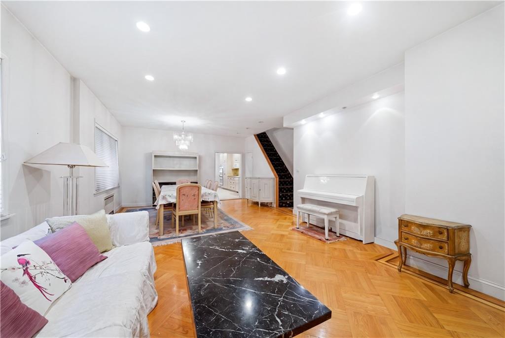 1904 Avenue O Midwood Brooklyn NY 11230