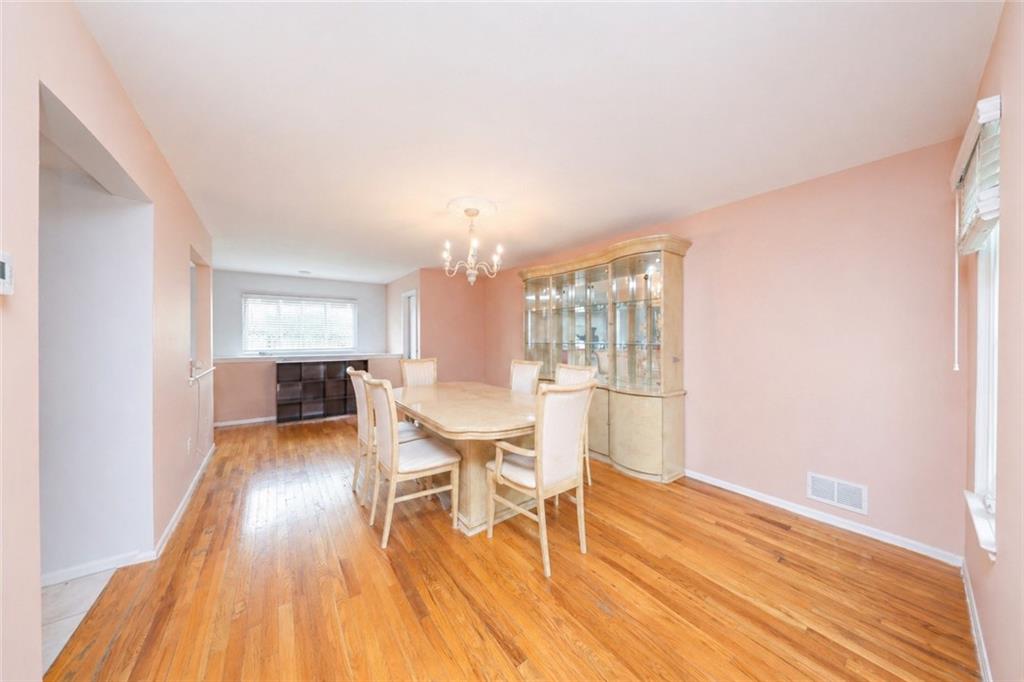 136 Erika Loop Arden Heights Staten Island NY 10312