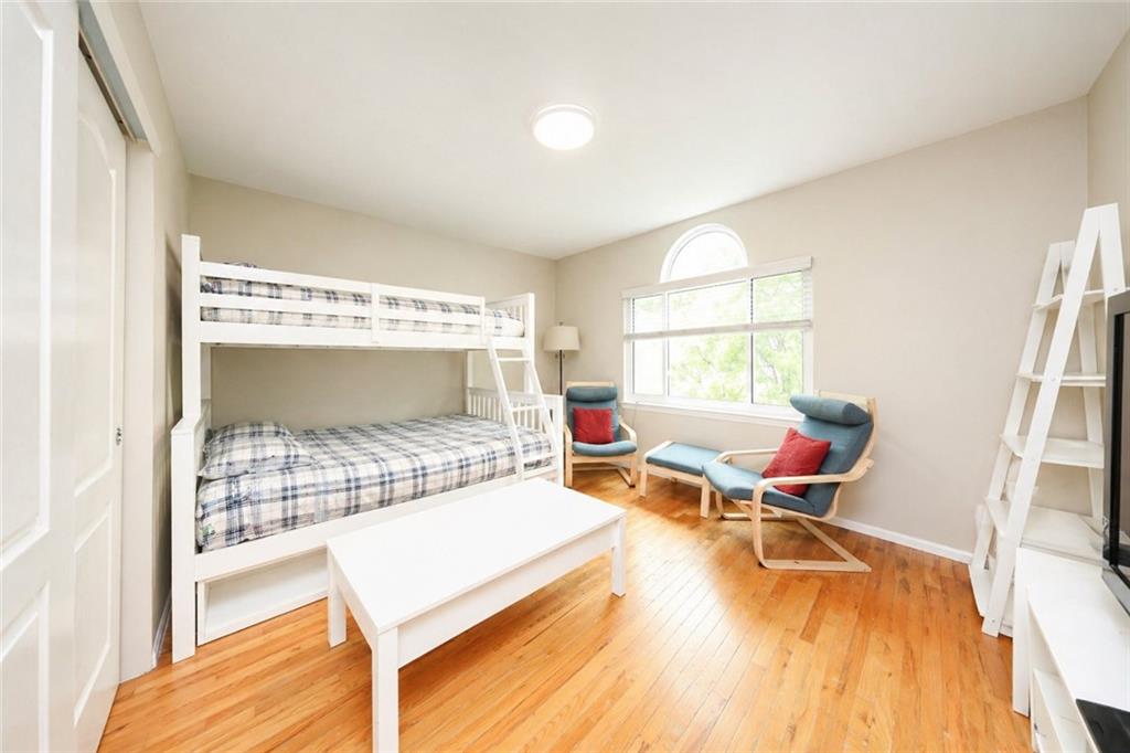 136 Erika Loop Arden Heights Staten Island NY 10312