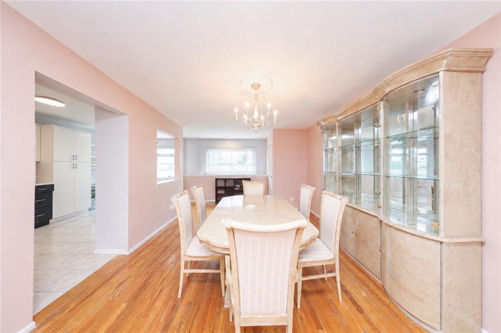 136 Erika Loop Arden Heights Staten Island NY 10312