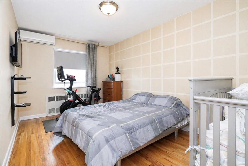 2571 East 29th Street Sheepshead Bay Brooklyn NY 11235