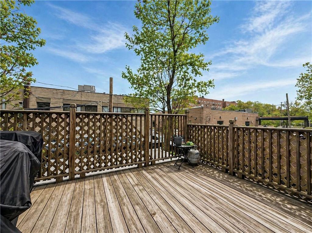 2571 East 29th Street Sheepshead Bay Brooklyn NY 11235