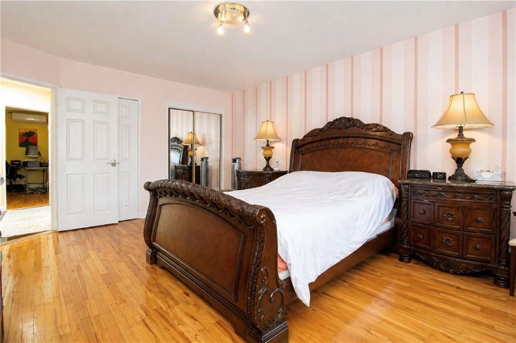 2571 East 29th Street Sheepshead Bay Brooklyn NY 11235