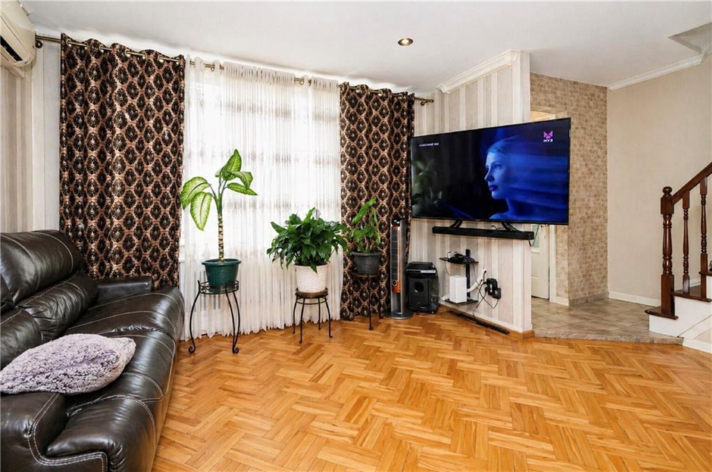 2571 East 29th Street Sheepshead Bay Brooklyn NY 11235