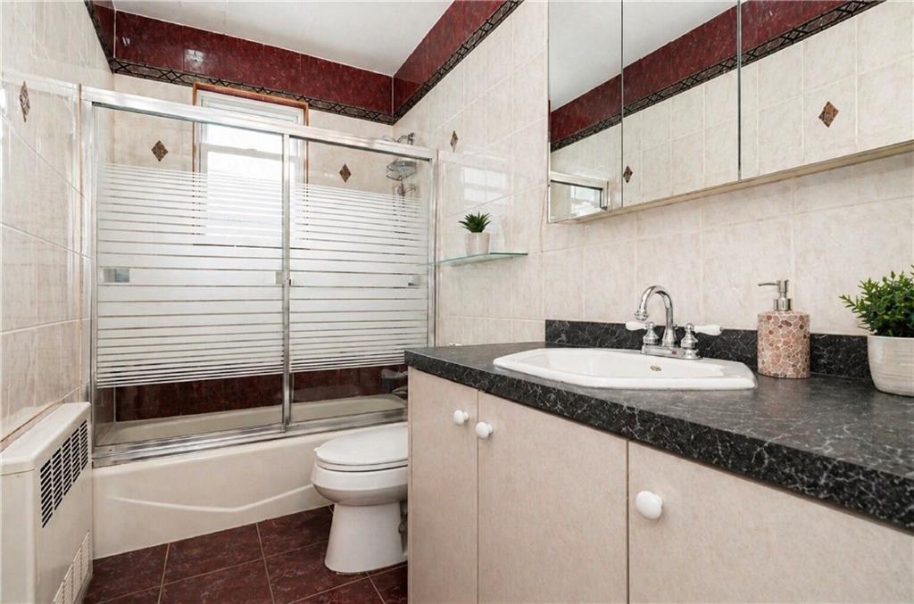2571 East 29th Street Sheepshead Bay Brooklyn NY 11235