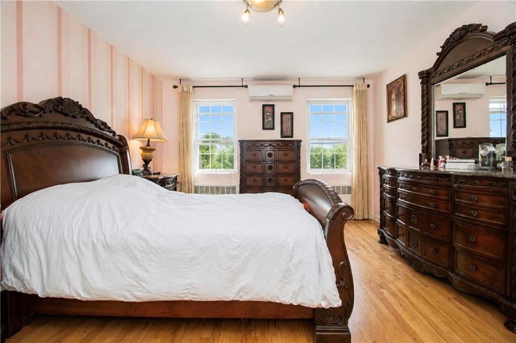 2571 East 29th Street Sheepshead Bay Brooklyn NY 11235