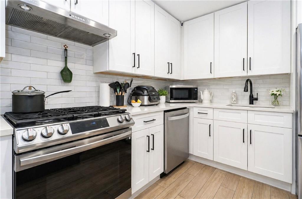 2571 East 29th Street Sheepshead Bay Brooklyn NY 11235