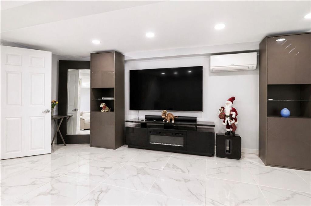 2571 East 29th Street Sheepshead Bay Brooklyn NY 11235