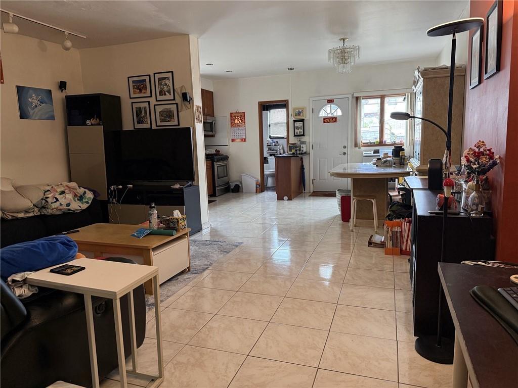 2040 71st Street Bensonhurst Brooklyn NY 11204