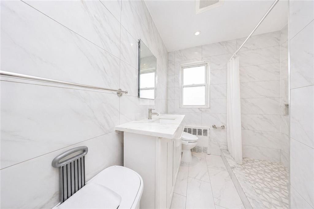 270 Greeley Avenue Grant City Staten Island NY 10306