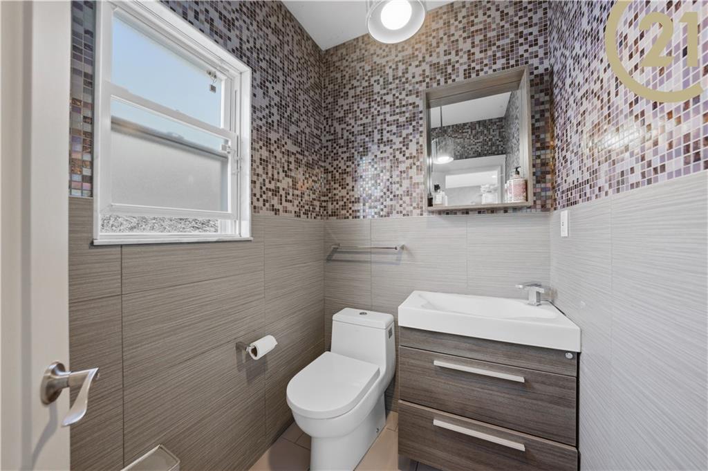 1930 Homecrest Avenue Homecrest Brooklyn NY 11229