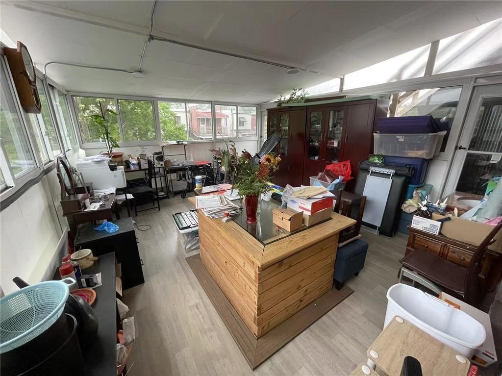 186 Dahill Road Borough Park Brooklyn NY 11218