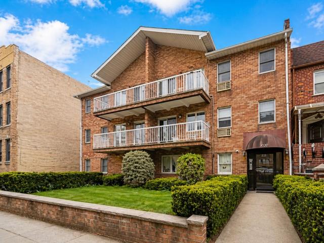 1020 66th Street Dyker Heights Brooklyn NY 11219