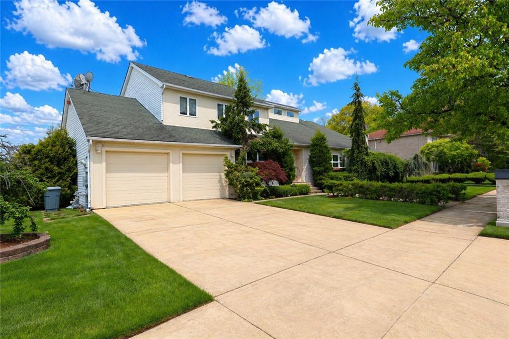 16 Gilroy Street Woodrow Staten Island NY 10309
