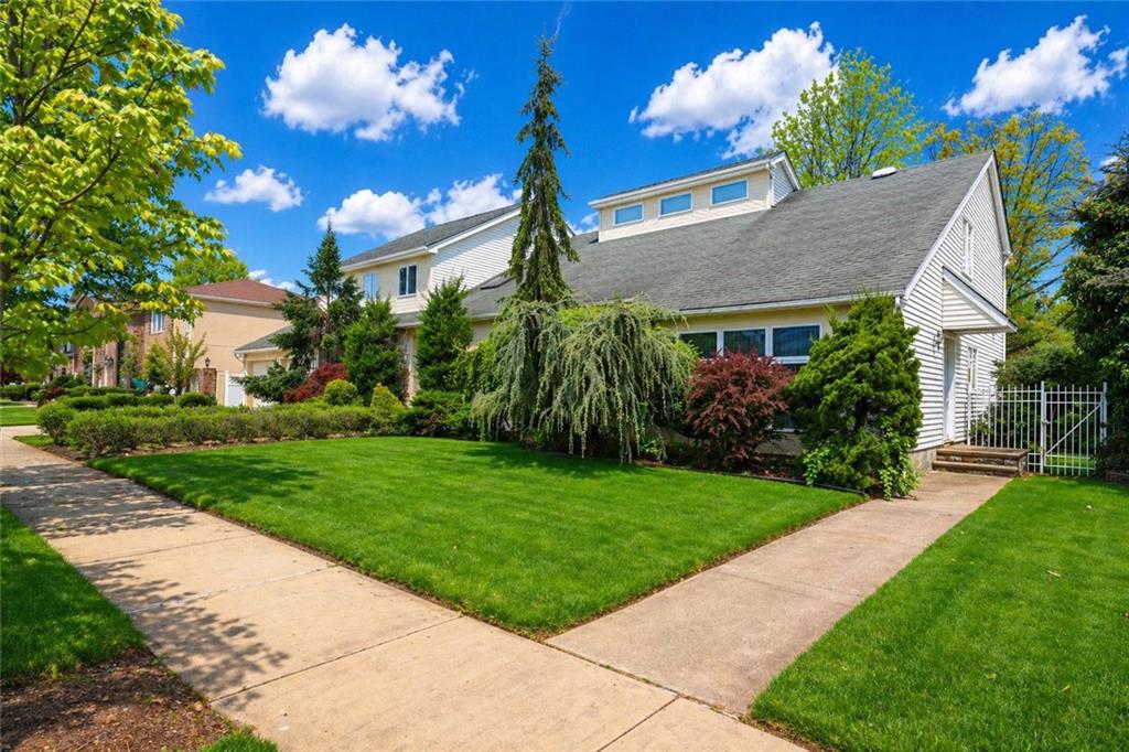 16 Gilroy Street Woodrow Staten Island NY 10309