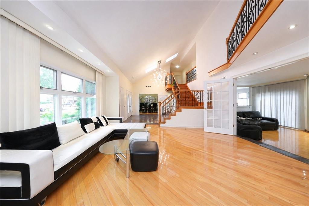 16 Gilroy Street Woodrow Staten Island NY 10309