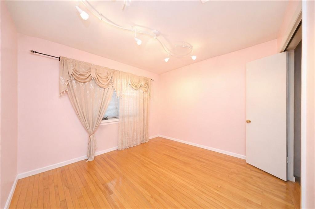 16 Gilroy Street Woodrow Staten Island NY 10309