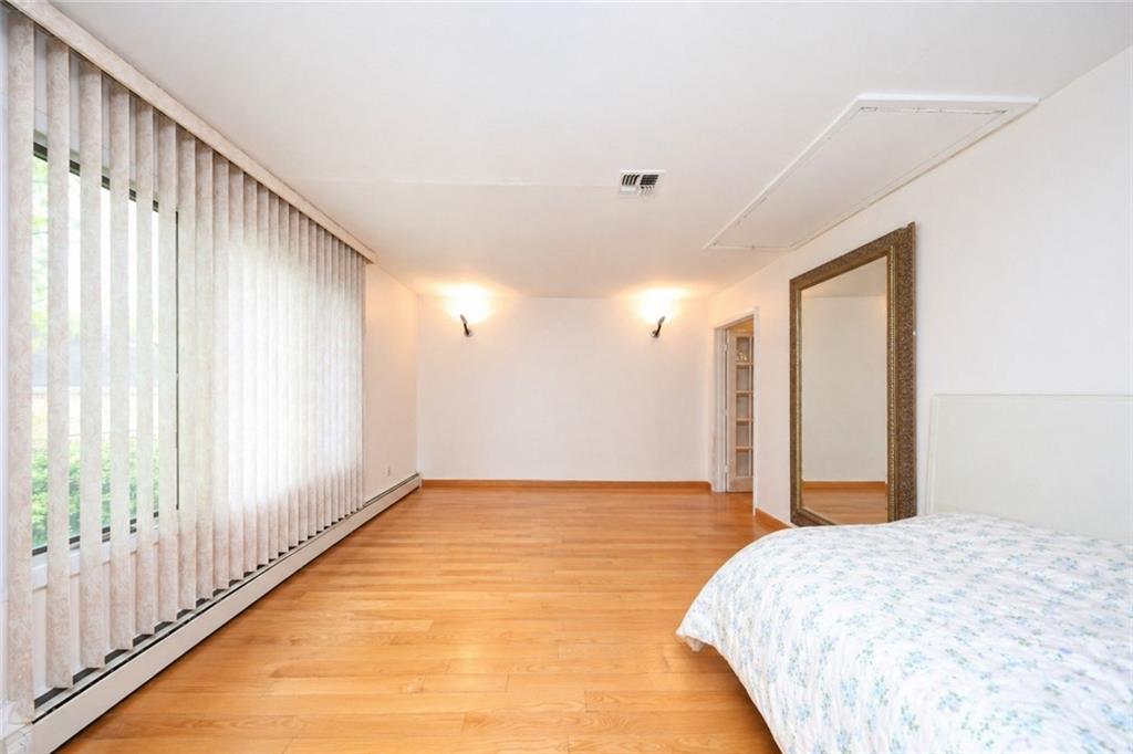 16 Gilroy Street Woodrow Staten Island NY 10309