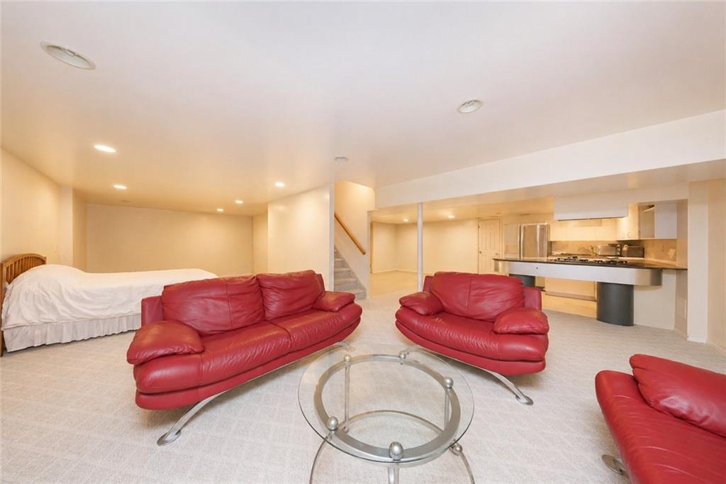 16 Gilroy Street Woodrow Staten Island NY 10309