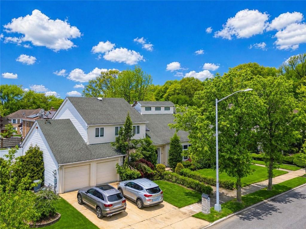 16 Gilroy Street Woodrow Staten Island NY 10309