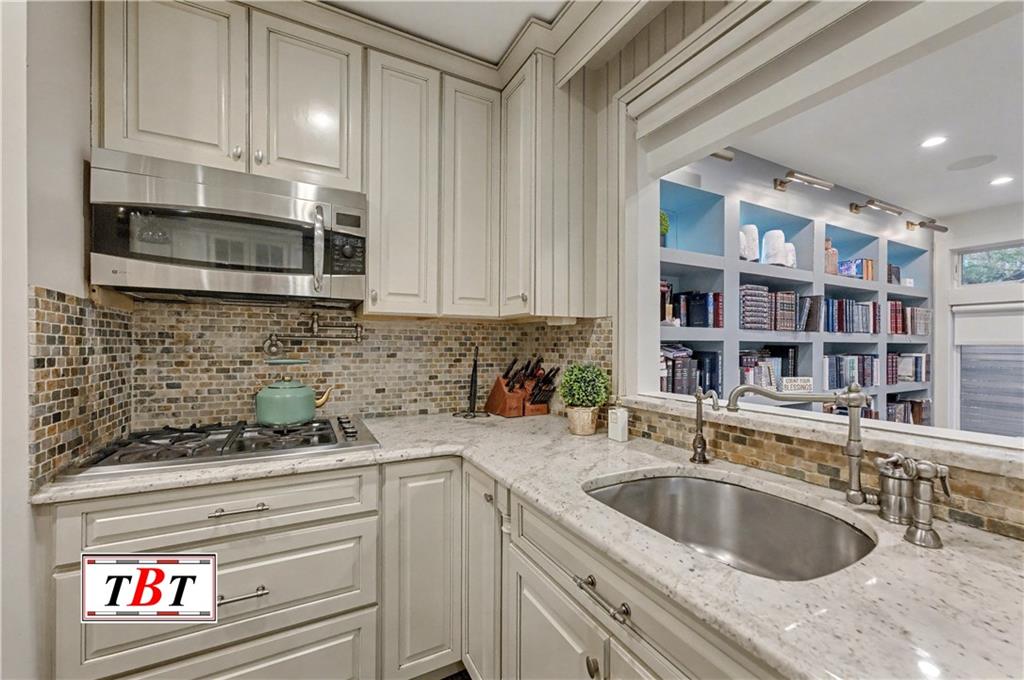1179 East 29th Street Midwood Brooklyn NY 11210