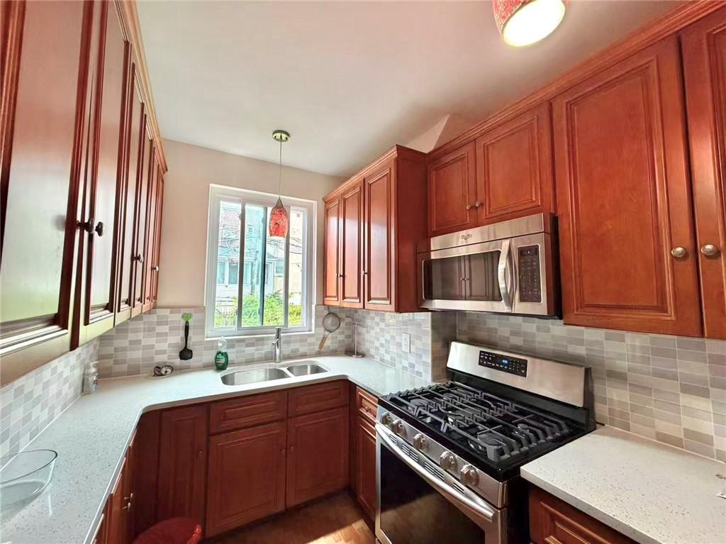 48-40 39th Street Long Island City Long Island City NY 11104