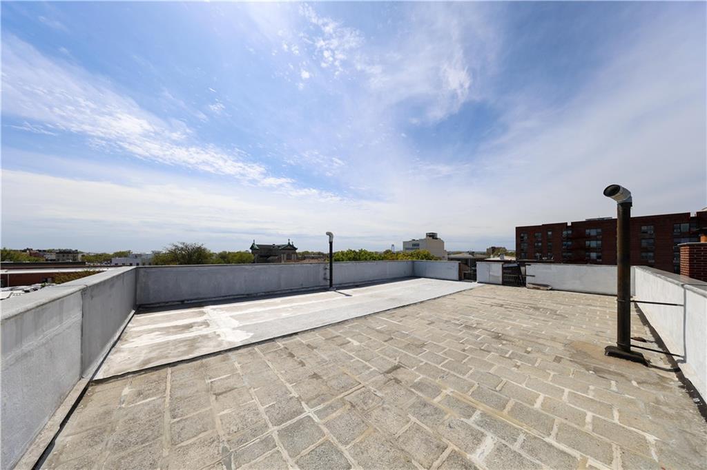 69 Bay 20th St Bensonhurst Brooklyn NY 11214
