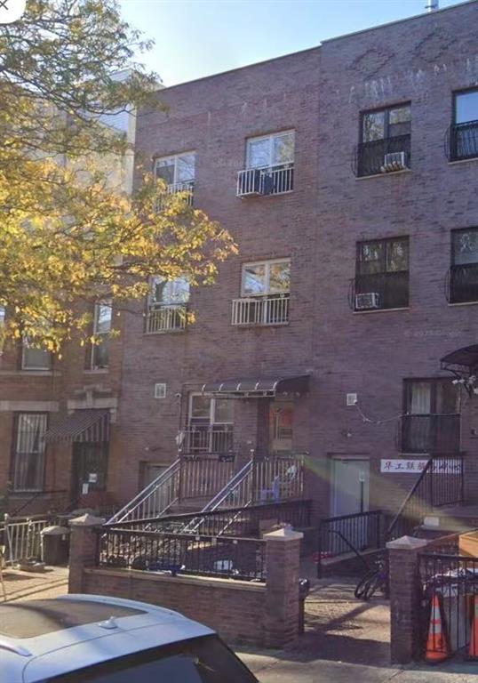 746 54th Street Sunset Park Brooklyn NY 11220