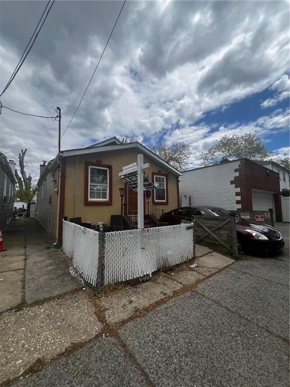 1271 East 88th Street Canarsie Brooklyn NY 11236