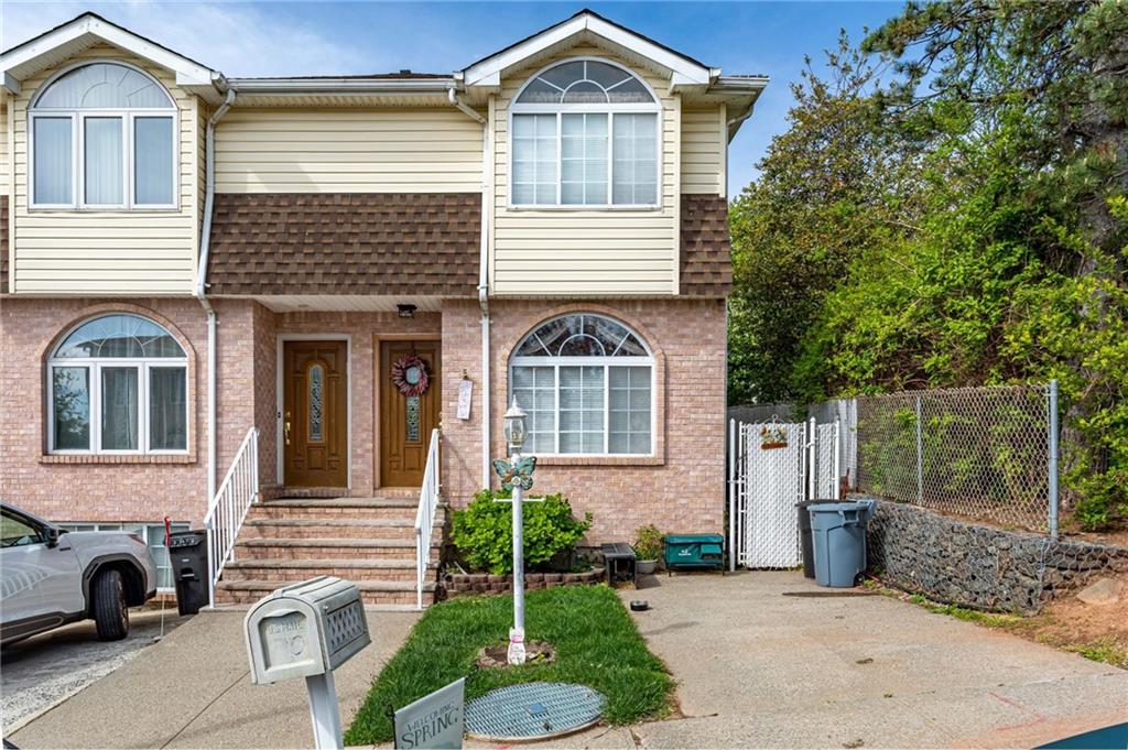 20 Wagner Street Rosebank Staten Island NY 10305