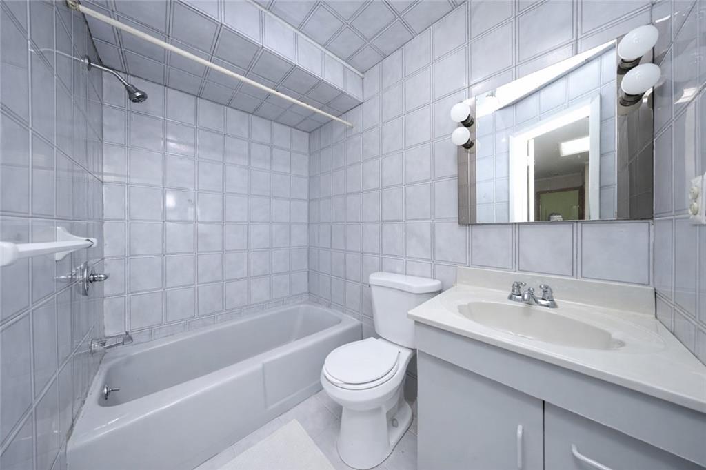 1722 70th Street Bensonhurst Brooklyn NY 11204