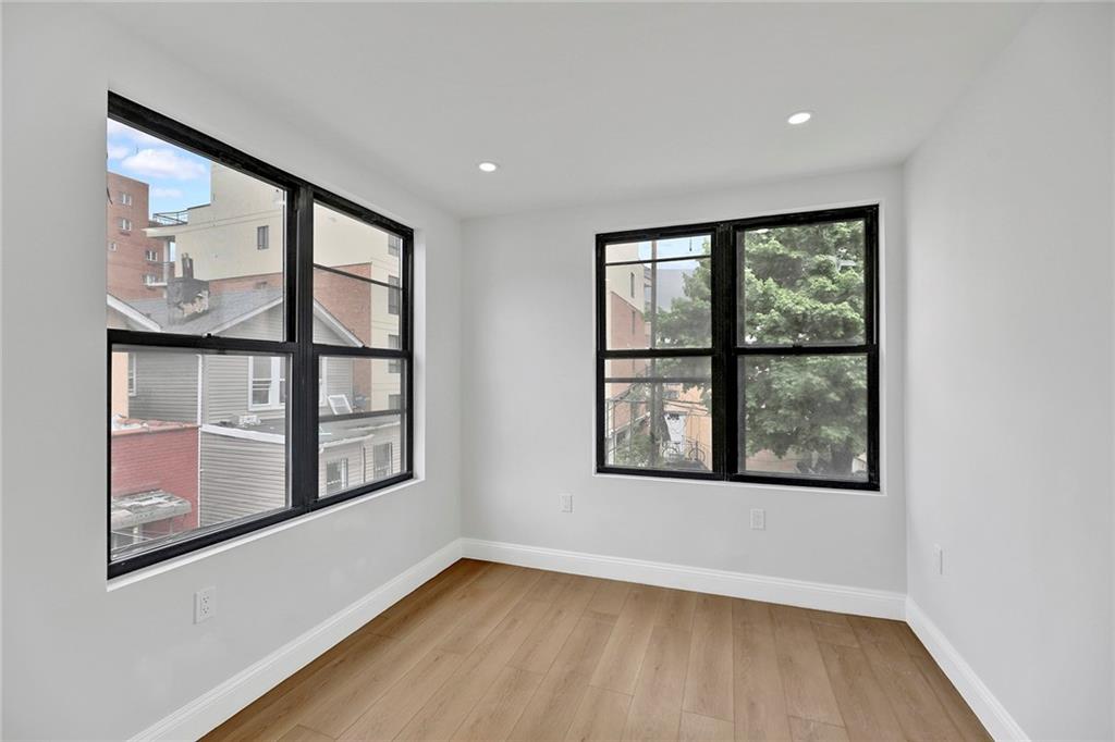 3013 Brighton 5th Street Brighton Beach Brooklyn NY 11235