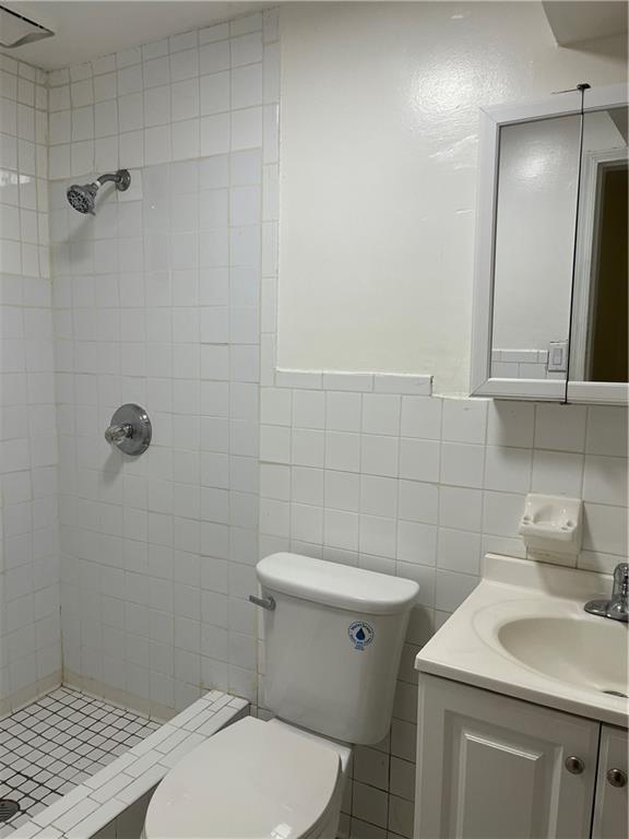 182 East 51st Street East New York Brooklyn NY 11203