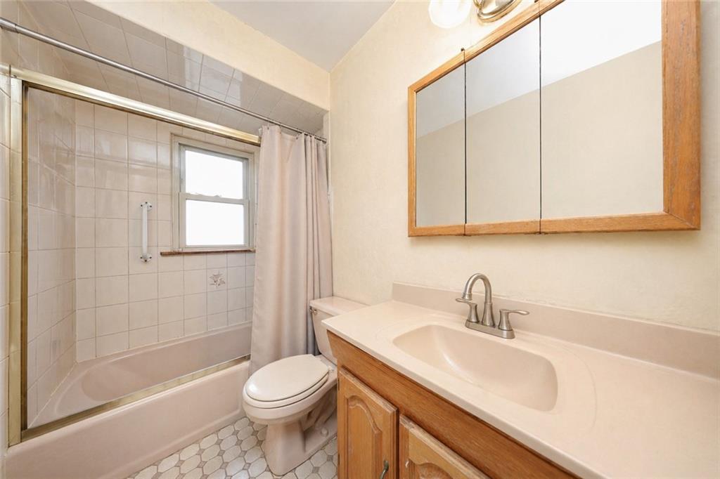 71 Sturges Street Castleton Corners Staten Island NY 10314