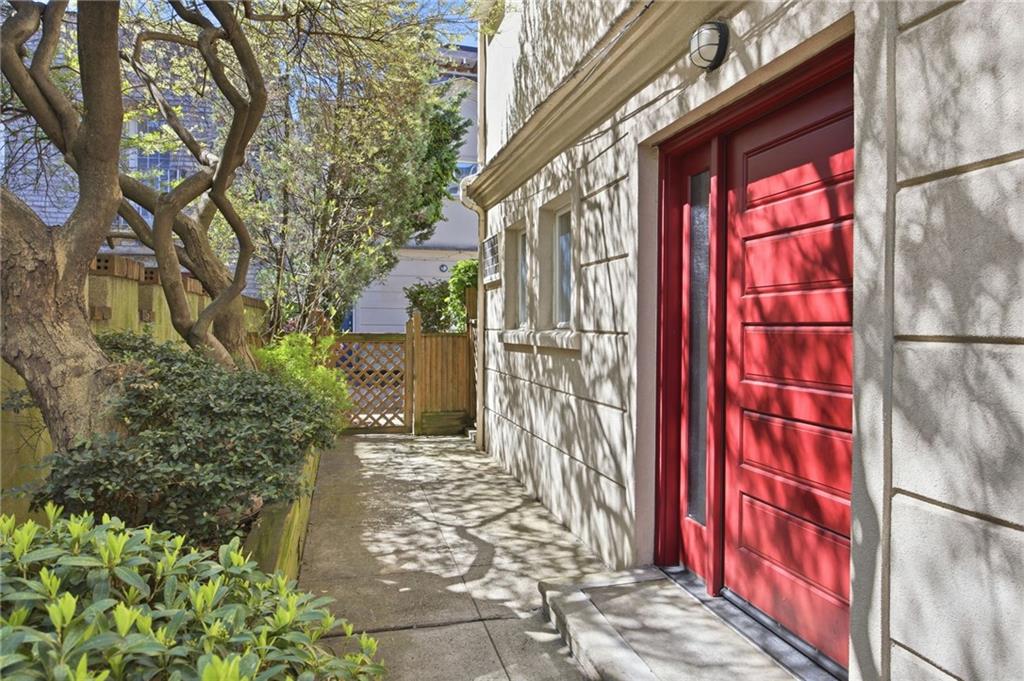 126 4th Place Carroll Gardens Brooklyn NY 11231
