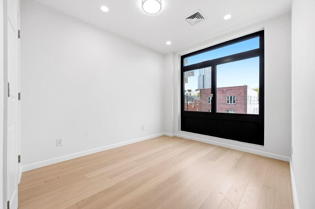 207 Bay 35th Street Bath Beach Brooklyn NY 11214