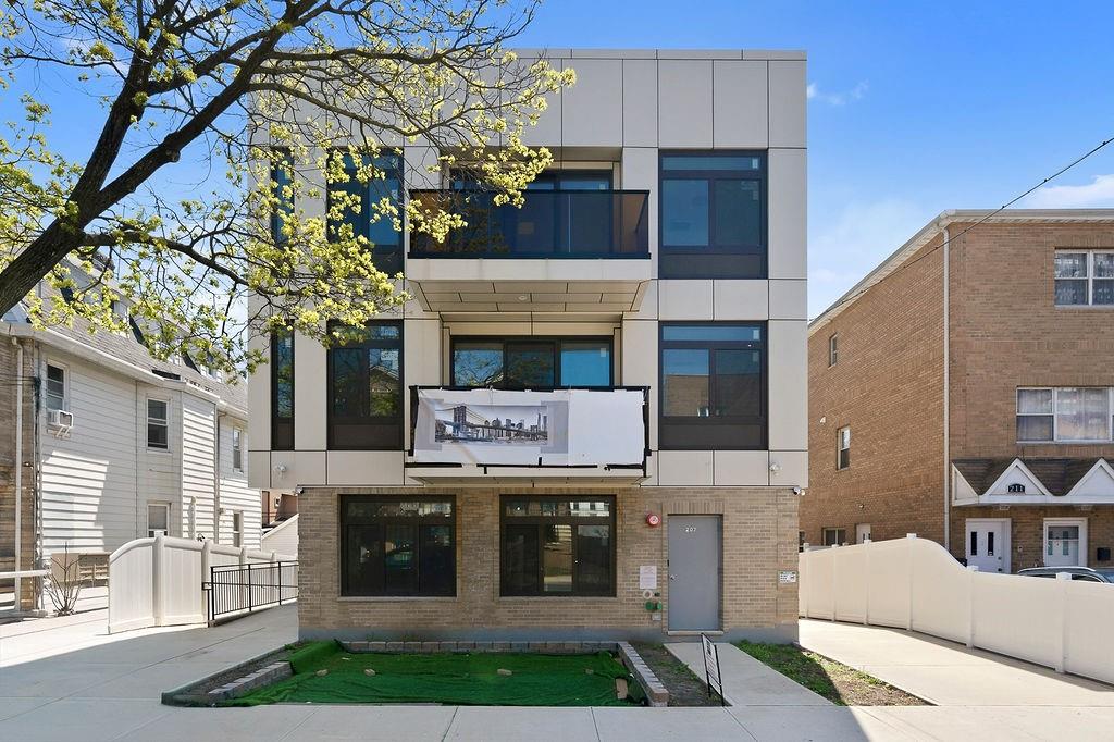207 Bay 35th Street Bath Beach Brooklyn NY 11214