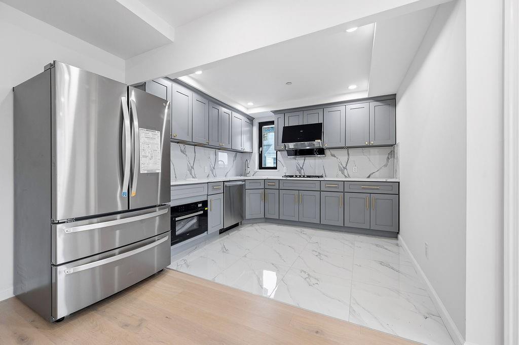 207 Bay 35th Street Bath Beach Brooklyn NY 11214